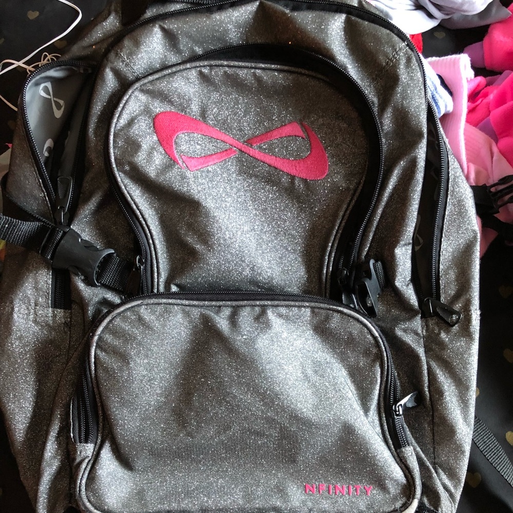 Gilitter infinity bag - Picture 6 of 6